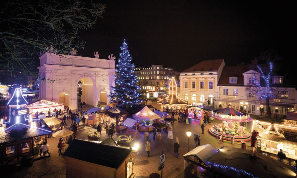 Der Weihnachtsmarkt "Blauer Lichterglanz" in Potsdam